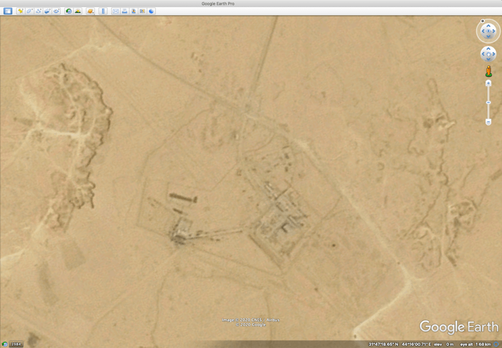 Map showing A site in Iraq. Google Earth on the left, Bing overlay on the right